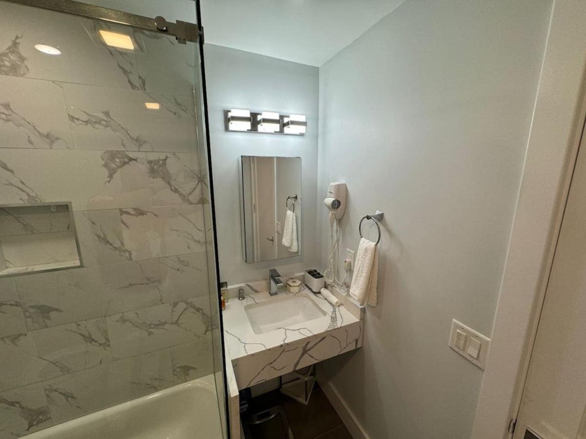 The Trendy Suite - Upgraded 2Br With Luxe Amenities 패터슨 외부 사진
